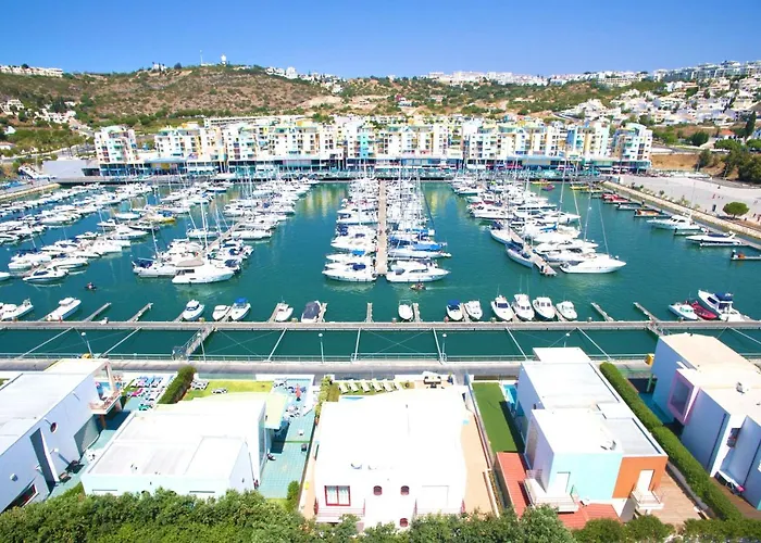 Villa Malibu By Algarve Vacation